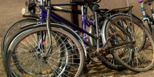 Cele opt biciclete au fost recuperate şi restituite proprietarilor. Foto arhivă
