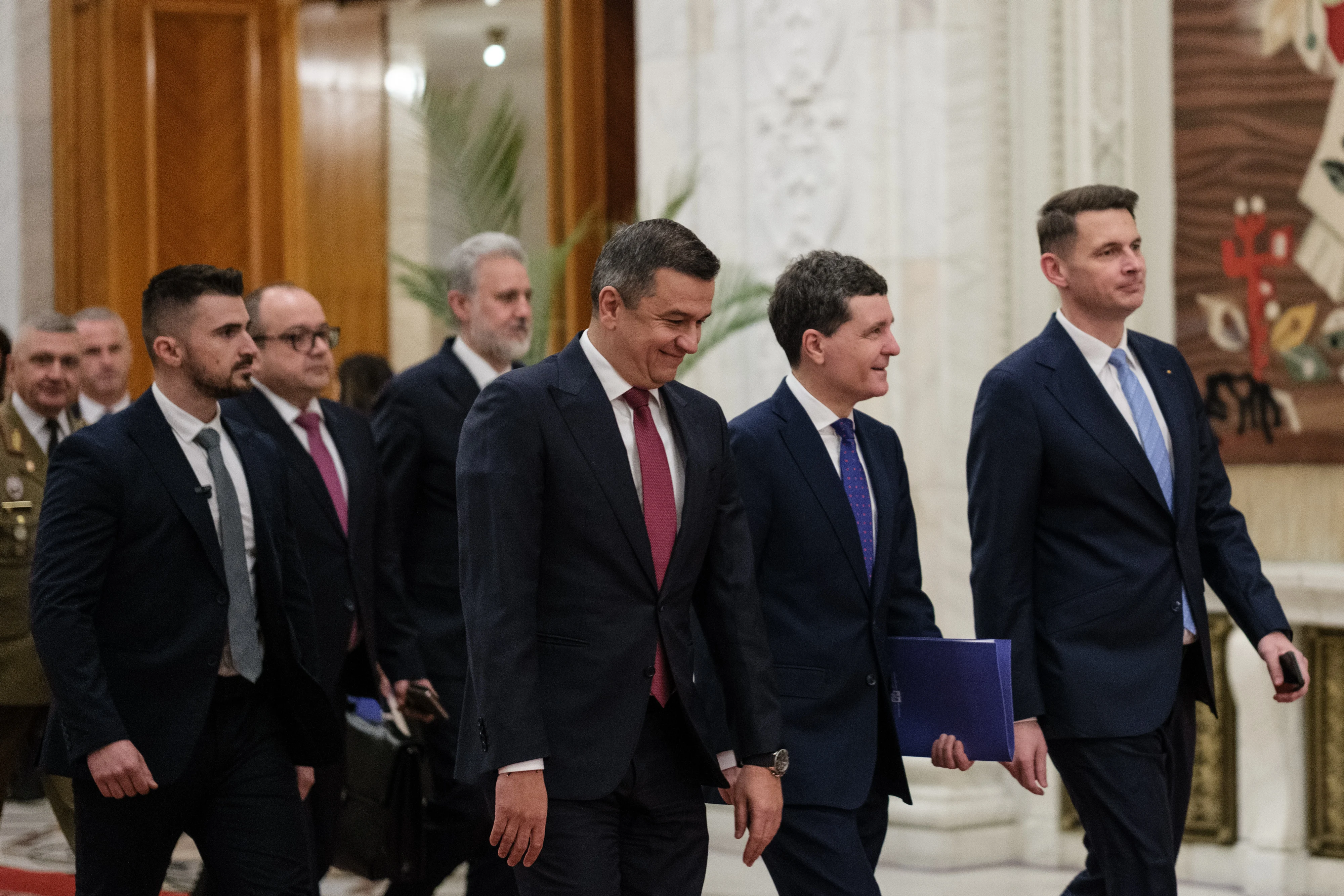 Cum se împarte șefia serviciilor și a marilor parchete. Marea negociere „la pachet” dintre Nicușor Dan și Coaliție