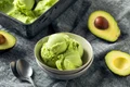 Inghetata de avocado  Sursa foto shutterstock 1078632227 jpg