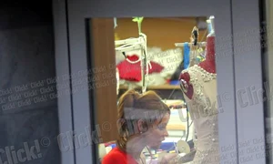 Bianca şi a finalizat colecţia de rochii jpeg