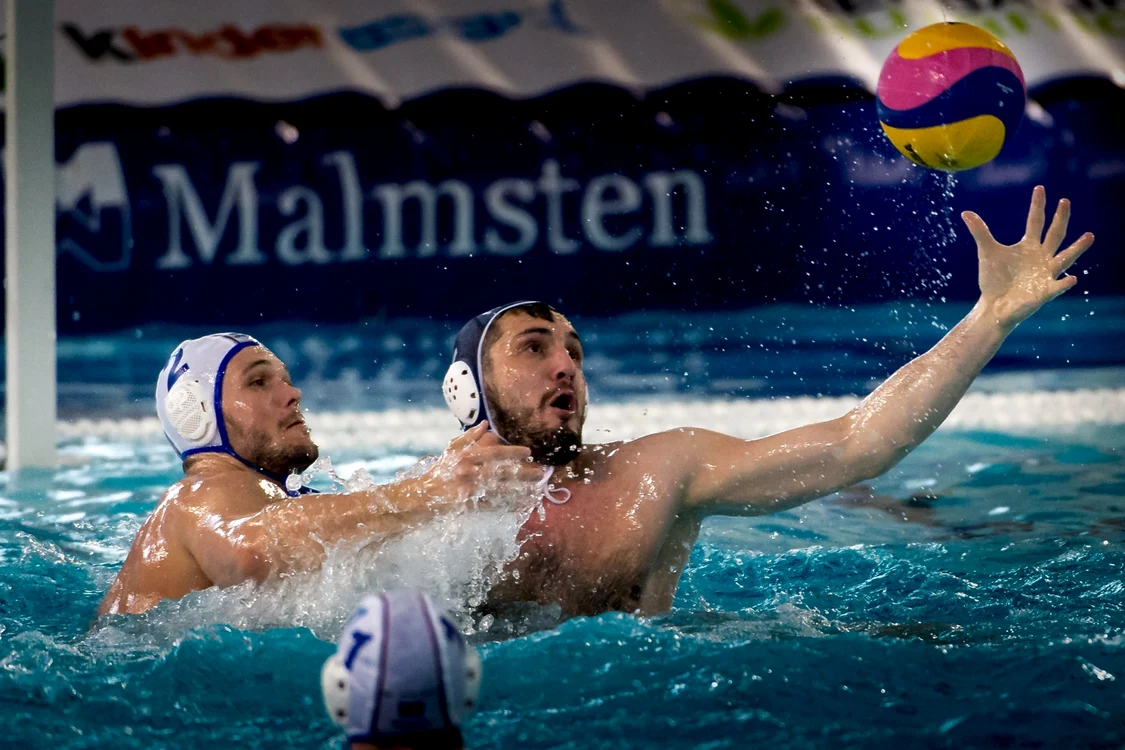 Poloiştii români luptă pentru un loc la Olimpiadă