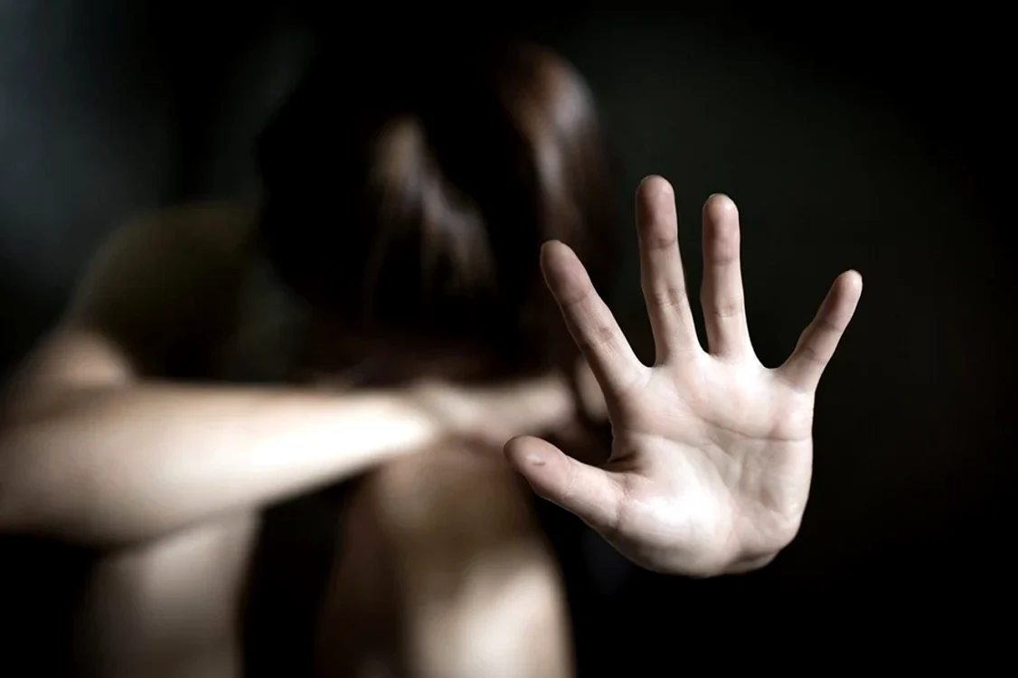 Copila a căzut victima prădătorului de pe internet FOTO Arhivă
