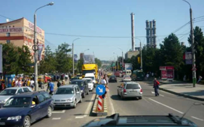 Suceava: „Stranierii“ au dat peste cap traficul auto din Suceava