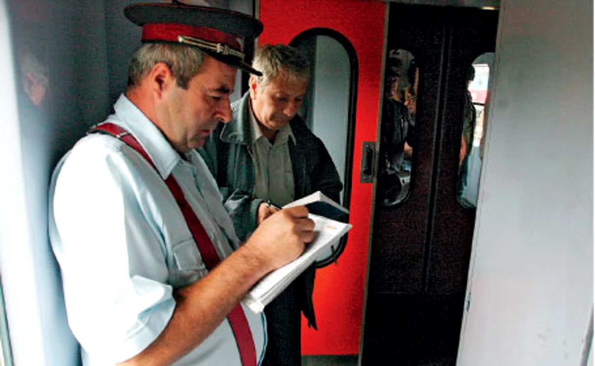 Sute de persoane au fost prinse fără bilet FOTO Arhivă Adevărul
