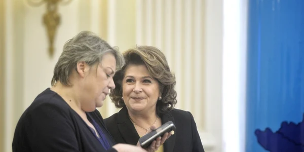 Rovana Plumb si Sevil Shhaideh. FOTO Mediafax