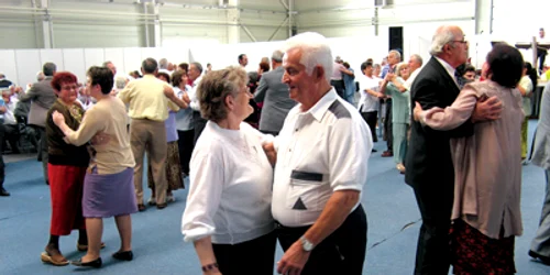 Arad: ORAŞUL PE SCURT / Pregătiri pentru balul vârstnicilor