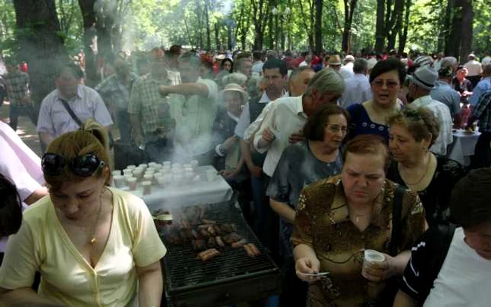 Orice activitate în pădure trebuie efectuată cu respectarea regulilor de prevenire a incendiilor Foto: arhivă Adevărul