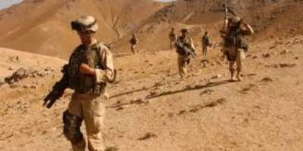 Doi soldaţi canadieni ucişi în Afganistan, un al treilea rănit