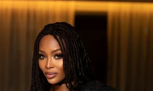 Naomi Campbell OK Mag jpg