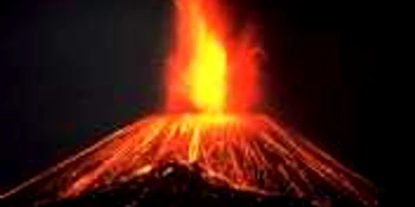 Vulcanul Katla şi-a intensificat activitatea începând din luna iulie iar erupţia este iminentă