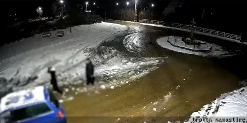 accident troita manastire FOTO captura video observatornews ro webp