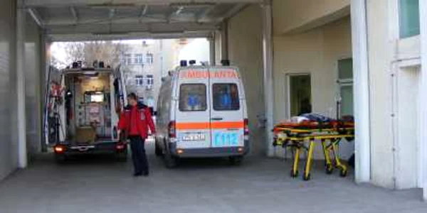 Bărbatul a fost transportat la Spitalul Judeţean din Ploieşti