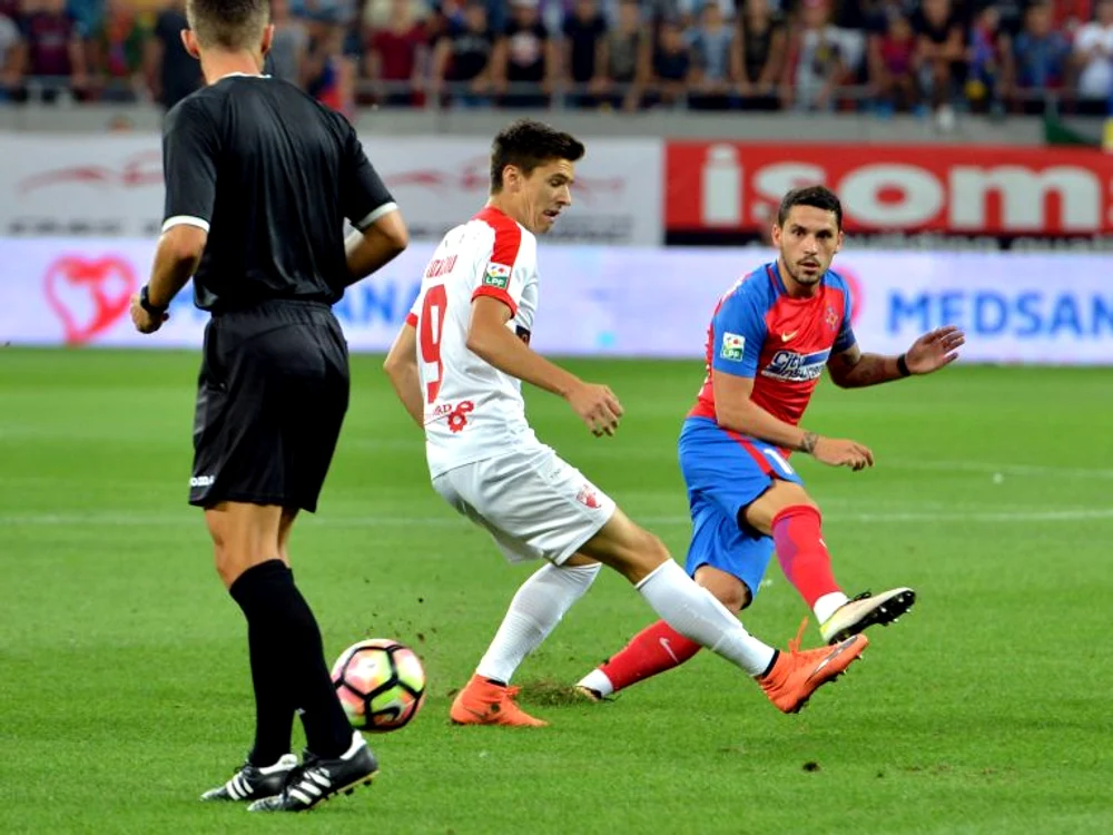 
    Rotariu si Stanciu sunt coechipieri in echipa virtuală Doar Dinamo BucureștiFOTO: Sportpictures.eu  