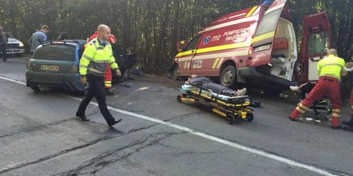 Accident ambulanţă Suceava. FOTO ISU Suceava