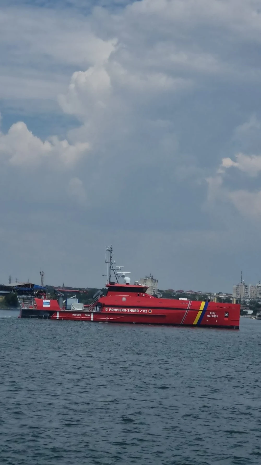 De ce nu au intervenit navele speciale ale IGSU la incendiul de pe cargoul cu propan din Marea Neagră. Explicațiile autorităților