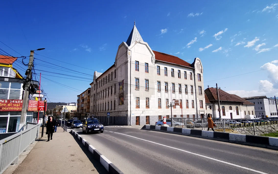 Orașul Hațeg  Foto Daniel Guță jpg