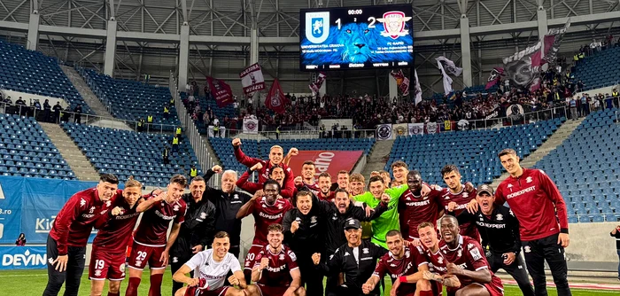 Rapid, bucurie mare după a doua victorie din play-off. Foto Facebook FC Rapid 1923