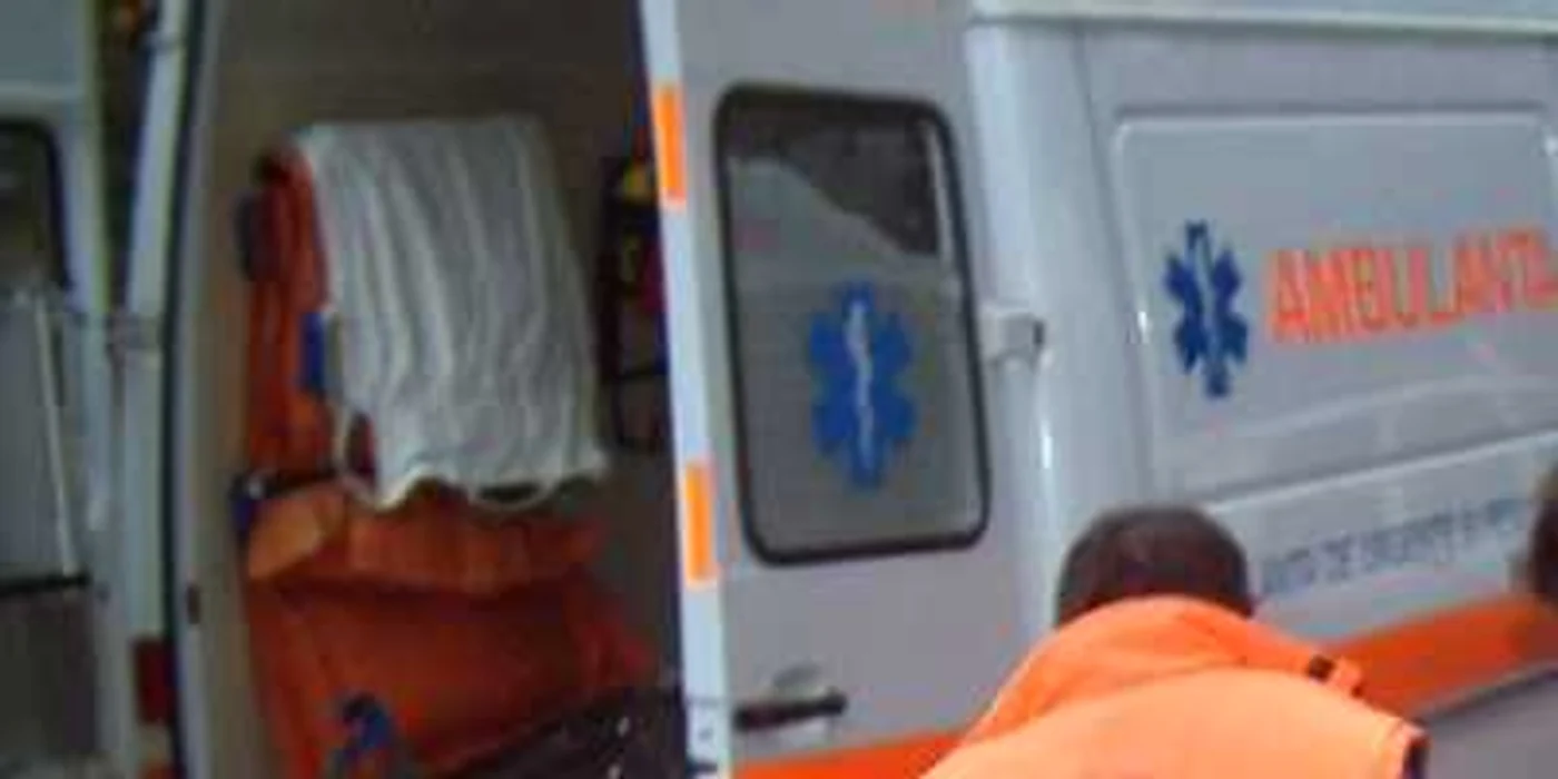 Medicii de la Ambulanţă au sosit la faţa locului  