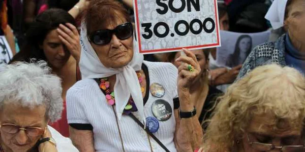 30.000 de argentinieni sunt dati disparuti din perioada dictaturii lui Videla FOTO EPA/EFE