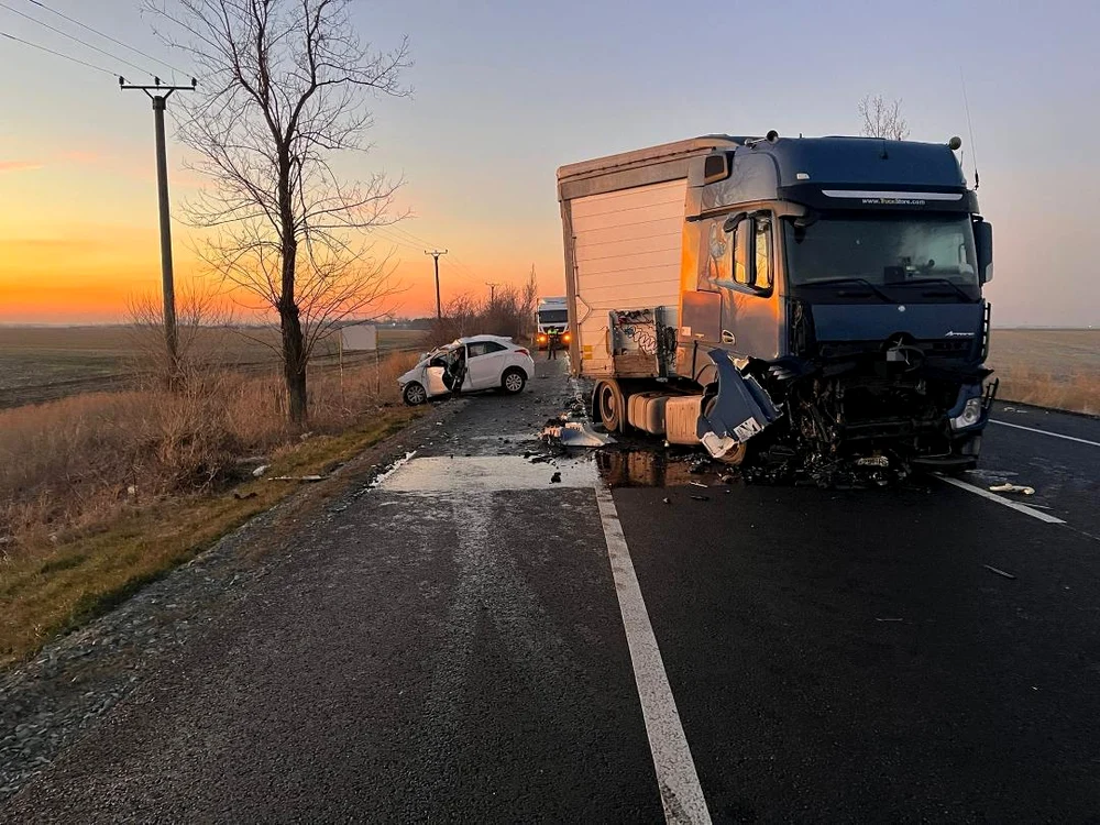 Accident soldat cu 3 morți pe DN2-E85 FOTO IPJ Ialomița