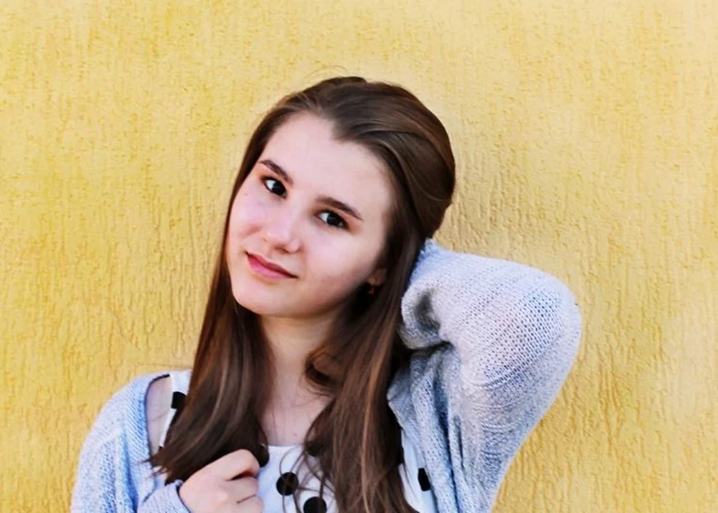 Oana Mihaela Oltean este singura elevă din Bistriţa-Năsăud care a obţinut media 10 la Evaluarea Naţională FOTO: Facebook