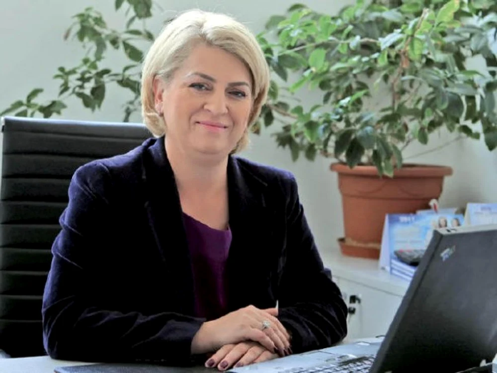 doina gradea foto business magazine