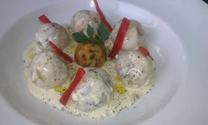 chiftele de stiuca in sos alb jpeg