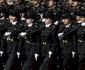 studenti la scoli militare la parada militara la paris de ziua franţei foto reuters