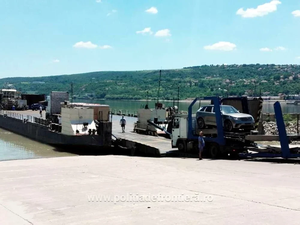 Trecerea cu BAC-ul pe ruta Bechet - Oryahovo, suspendată temporar din cauza vremii