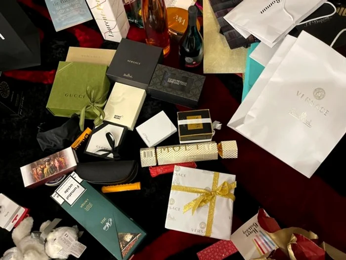 Cătălin Botezatu a împlinit 55 de ani și a petrecut împreuă cu prietenii apropiați