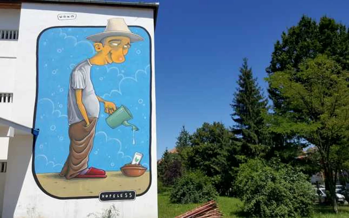 De anul acesta, 47 de pereţi de mari dimensiuni din Sibiu sunt acoperţi cu lucrări de artă stradală FOTO Traian Deleanu
