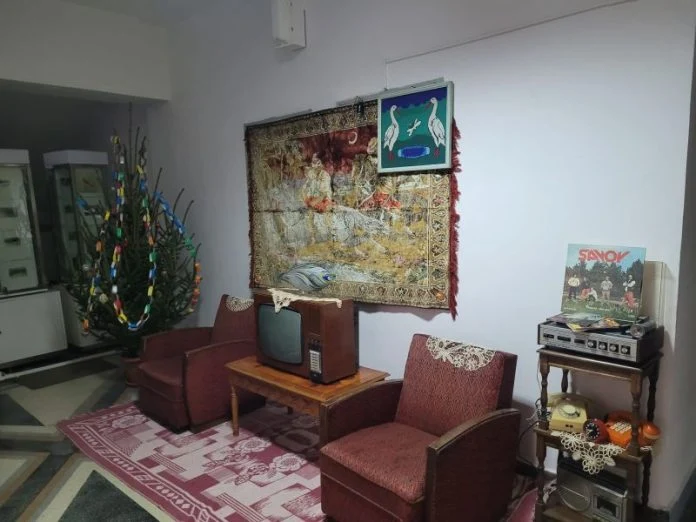 Nostalgici după comunism? Crăciunul din „Epoca de aur” se sărbătorea printre cozi interminabile, pene de curent și lipsuri