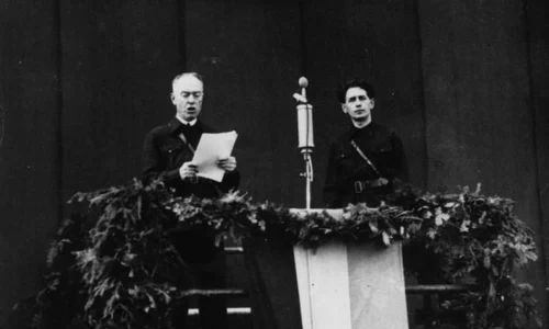 A fost Ion Antonescu un erou? V jpeg