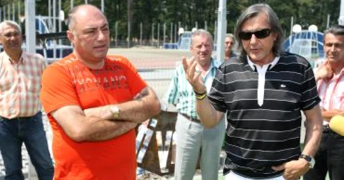 Craiova: Terenurile de tenis din Luncă, unice în România