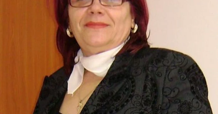 Daniela Ghimeş este profesor consilier pentru copiii de grădiniţă