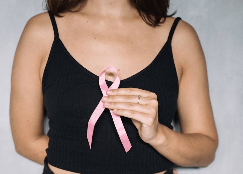 Două femei cu cancer obțin în justiție dreptul la viață. Statul, obligat să compenseze integral un medicament scump