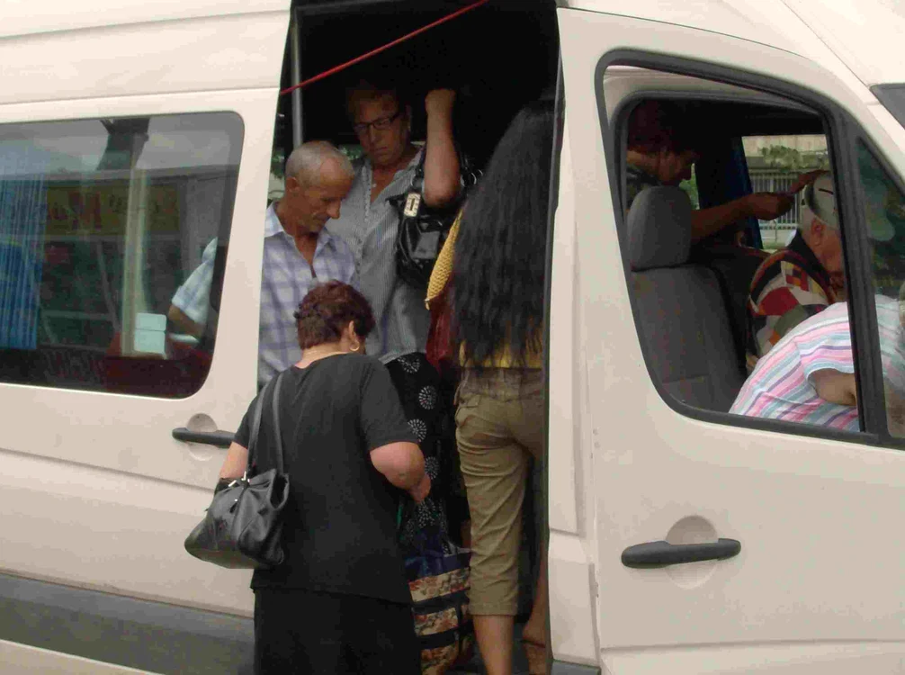 Microbuzele nu vor circula de sărbători