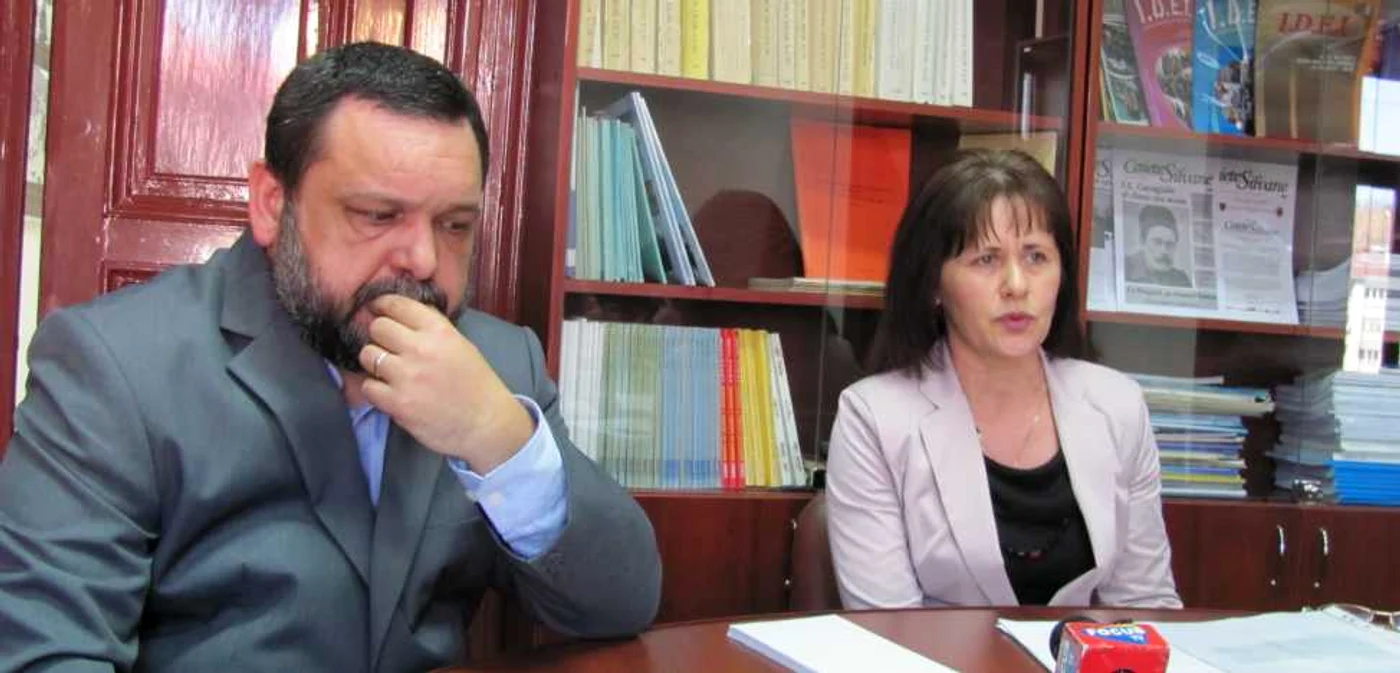 Florica Pop şi Daniel Săuca au prezentat programul Zilei Teatrului la Zalău