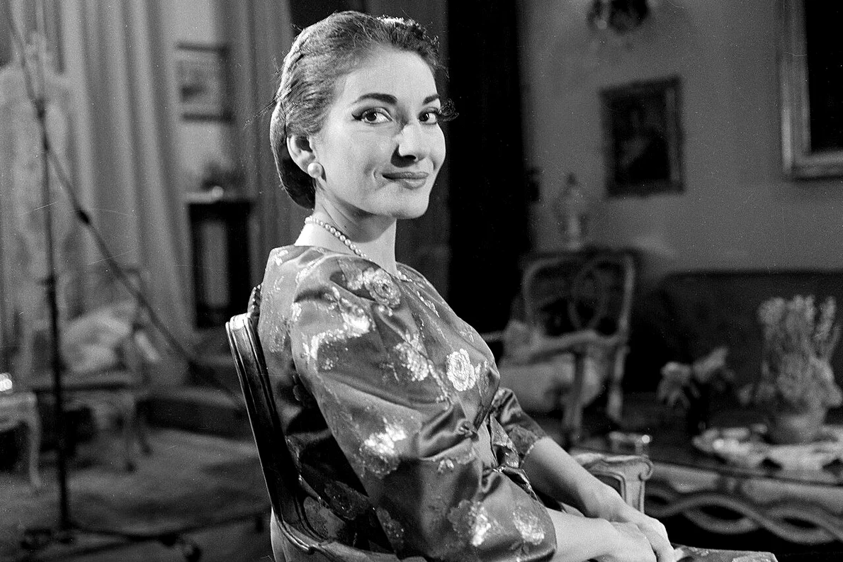 Maria Callas, fotografiată în 1958. Soprana a devenit una dintre cele mai importante figuri ale operei din secolul XX