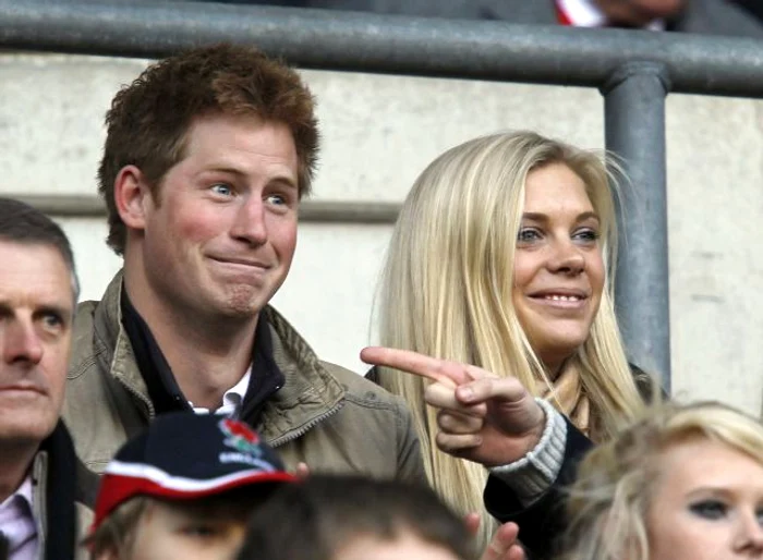 
    Prinţul Harry alături de Chelsy Davy (Foto: Reuters)  