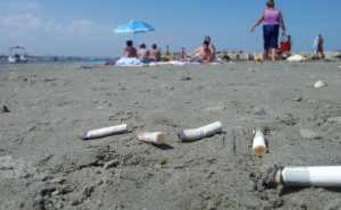Iată scrumiera eco de pe litoral!