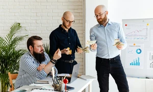 loc de munca bani pexels jpg