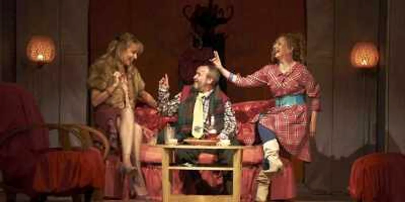 Azilul amanţilor - piesă de teatru