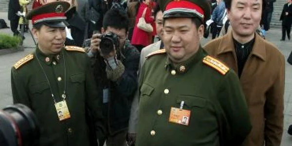 Nepotul lui Mao Zedong ar putea fi promovat la rangul de general-marior