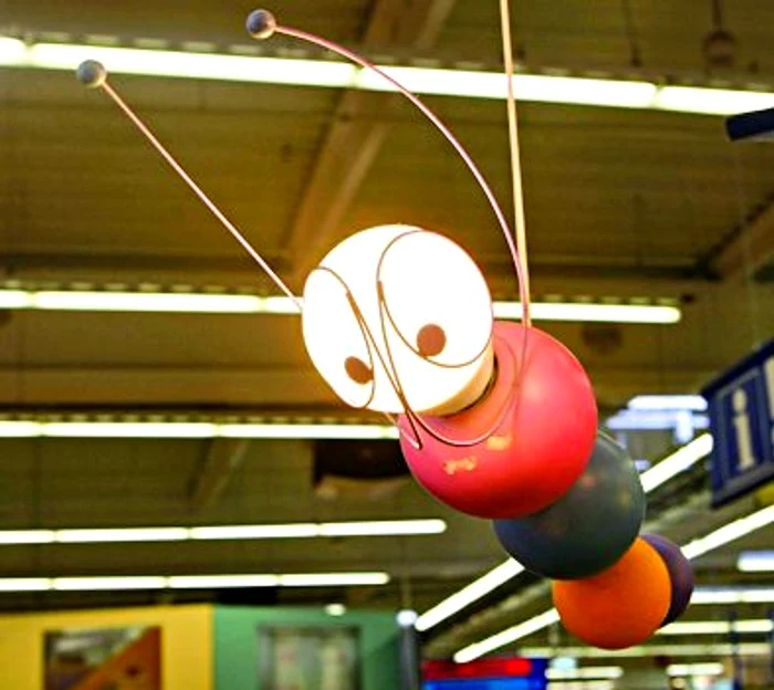 Lustră pentru camera copiilor, la Praktiker