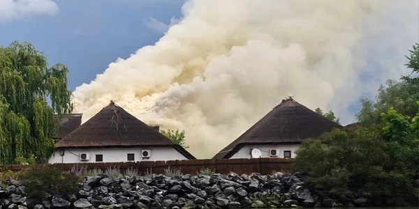 Incendiu la Danube Delta Resort Gociman din Crișan FOTO: Facebook/ https://ziaruldetulcea.ro/