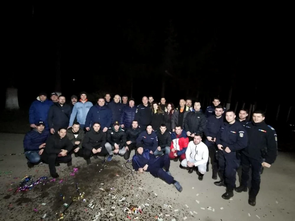 jandarmi brasov reuniune fara distantare