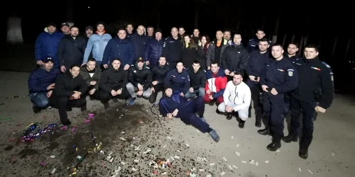 jandarmi brasov reuniune fara distantare