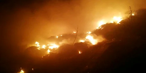 incendiu groapa de gunoi Galati