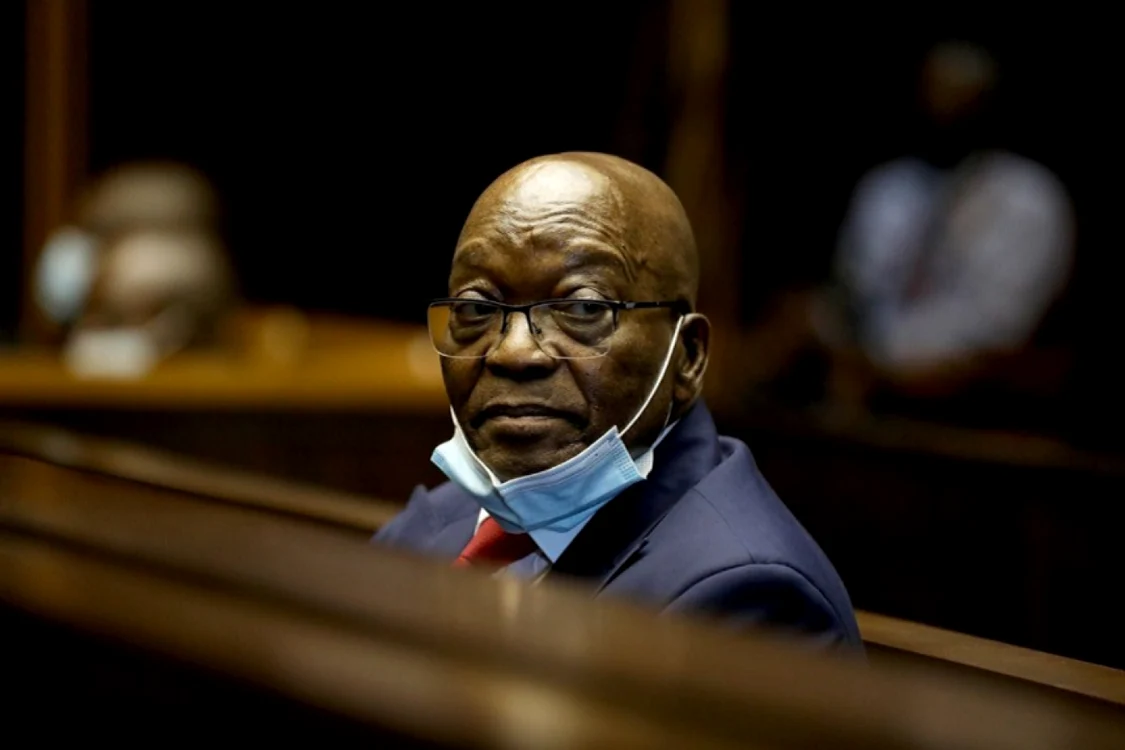 Fostul preşedinte sud-african Jacob Zuma a fost condamnat la 15 luni de închisoare FOTO TWITTER
